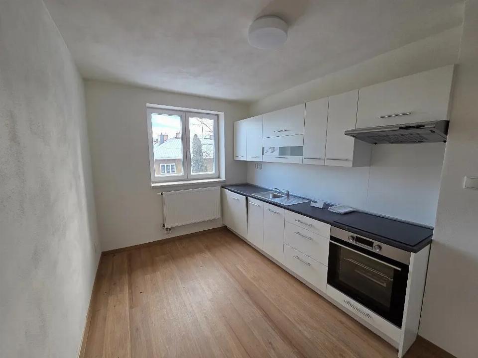 Pronájem bytu 60 m²