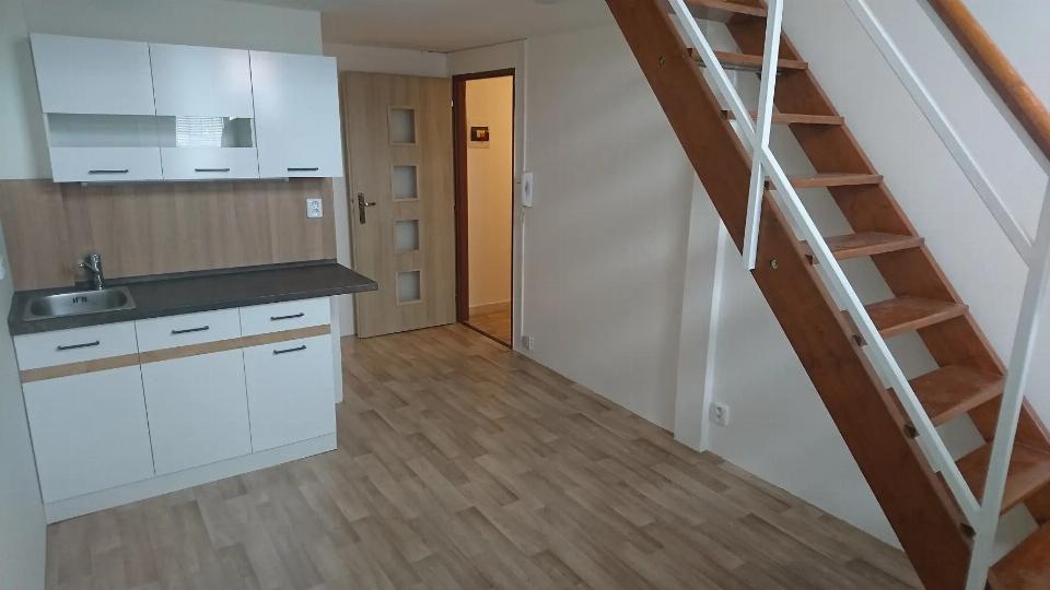Pronájem bytu 37 m²