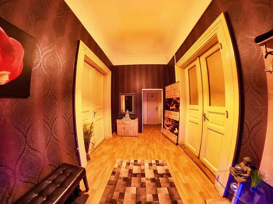 Pronájem komerčního prostoru 98 m²