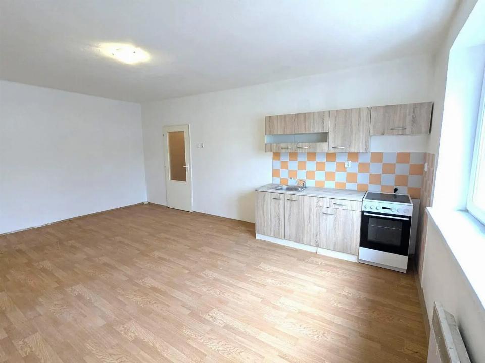 Pronájem bytu 37 m²