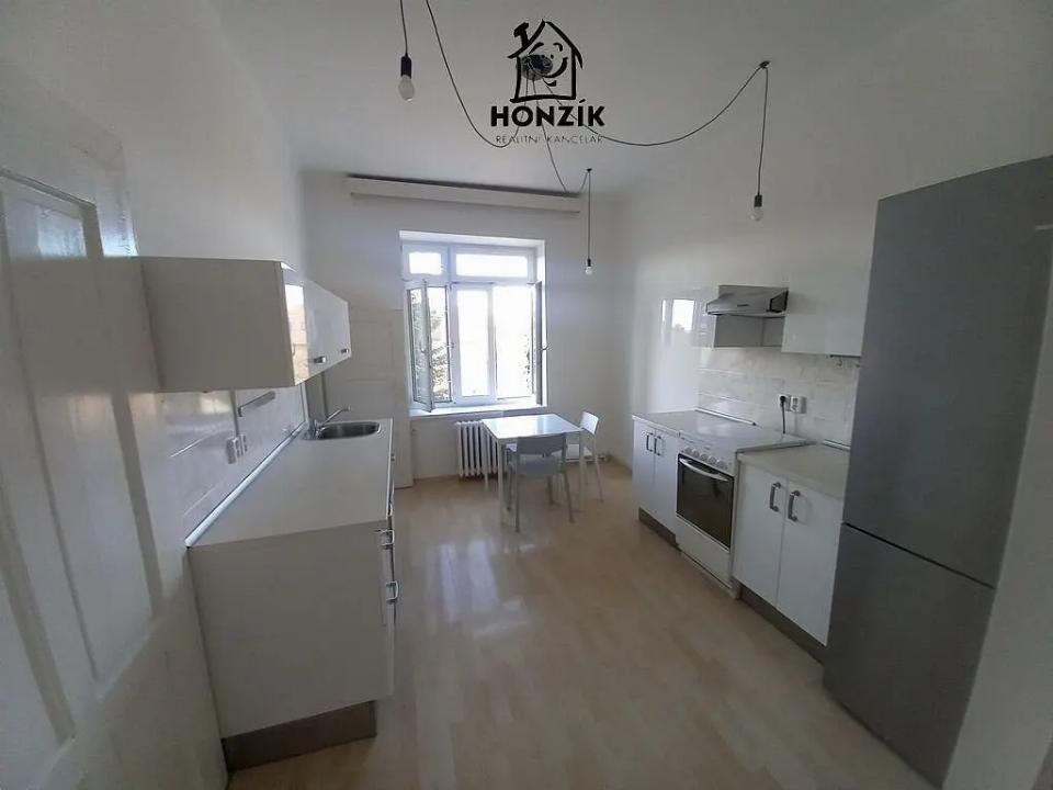 Pronájem bytu 60 m²