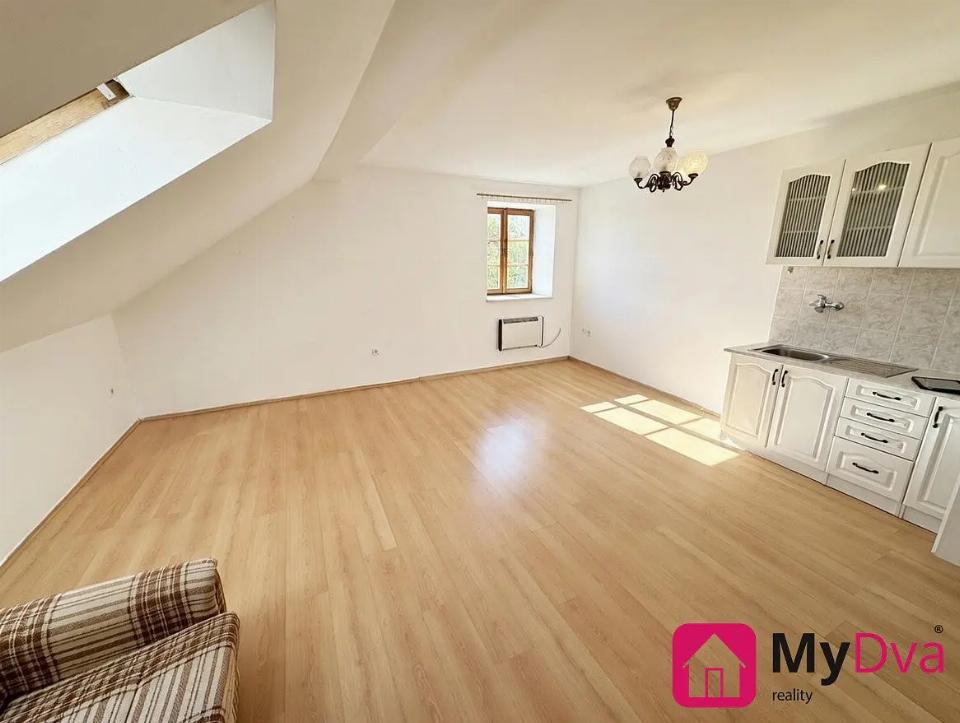 Pronájem bytu 32 m²
