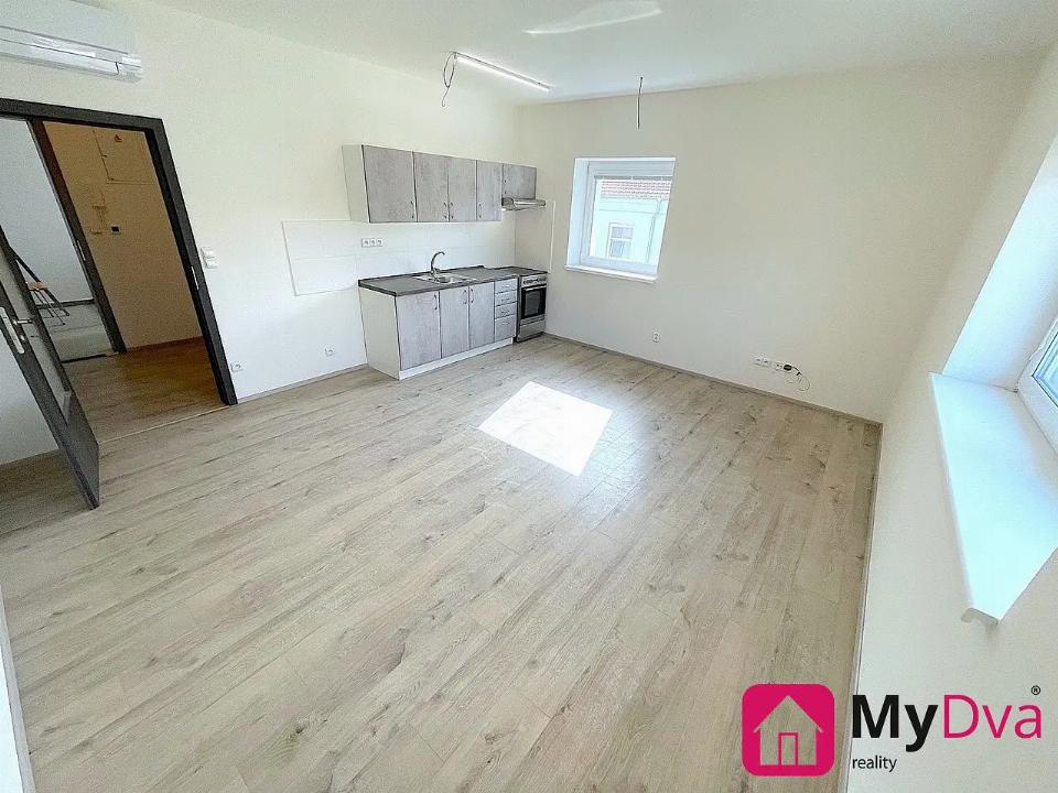 Pronájem bytu 33 m²