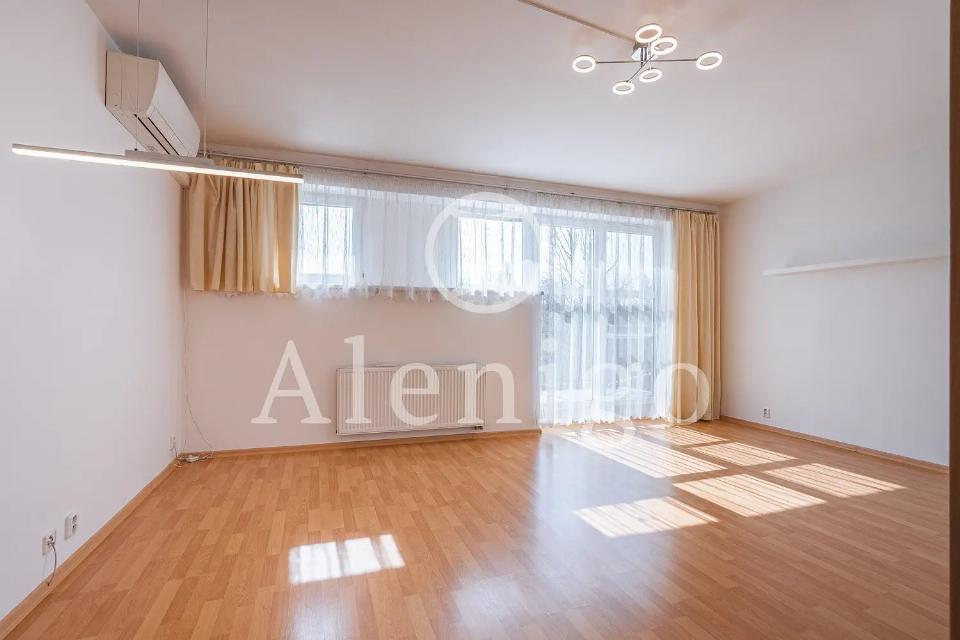 Prodej bytu 72 m²