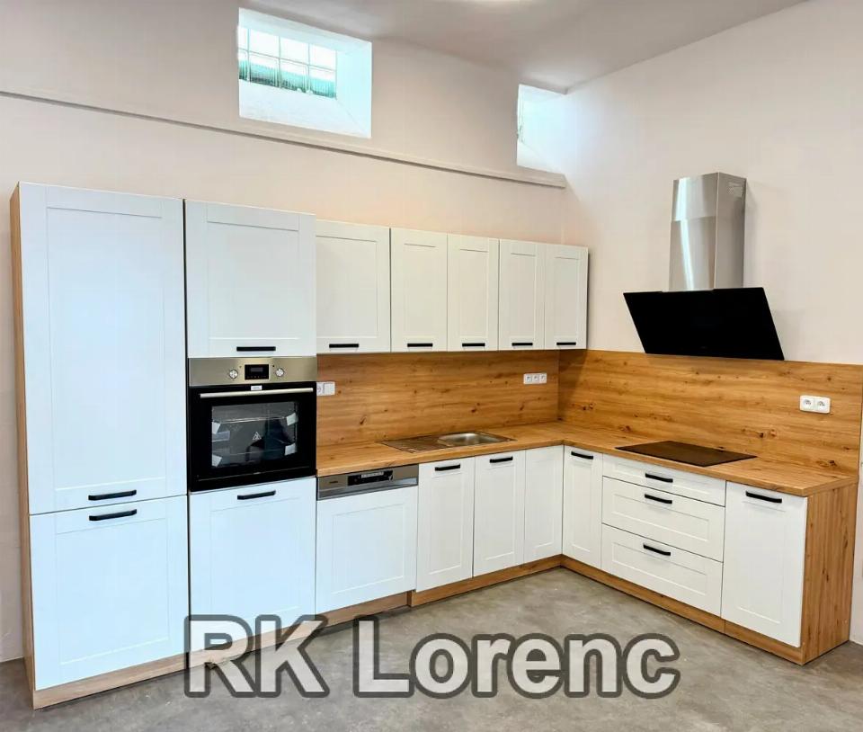 Pronájem bytu 150 m²