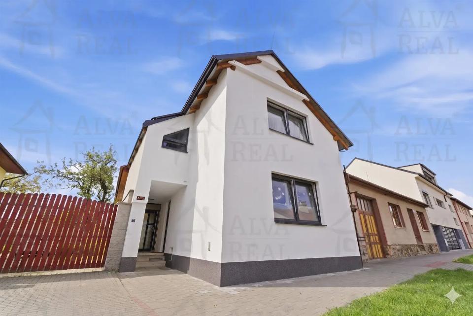 Prodej domu 197 m²