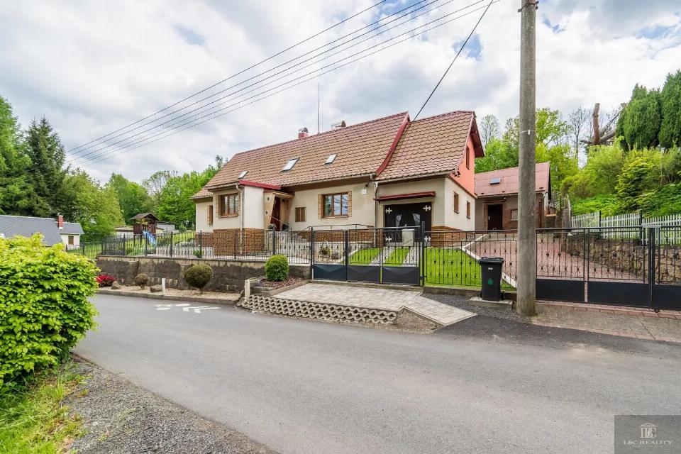 Prodej domu 214 m²