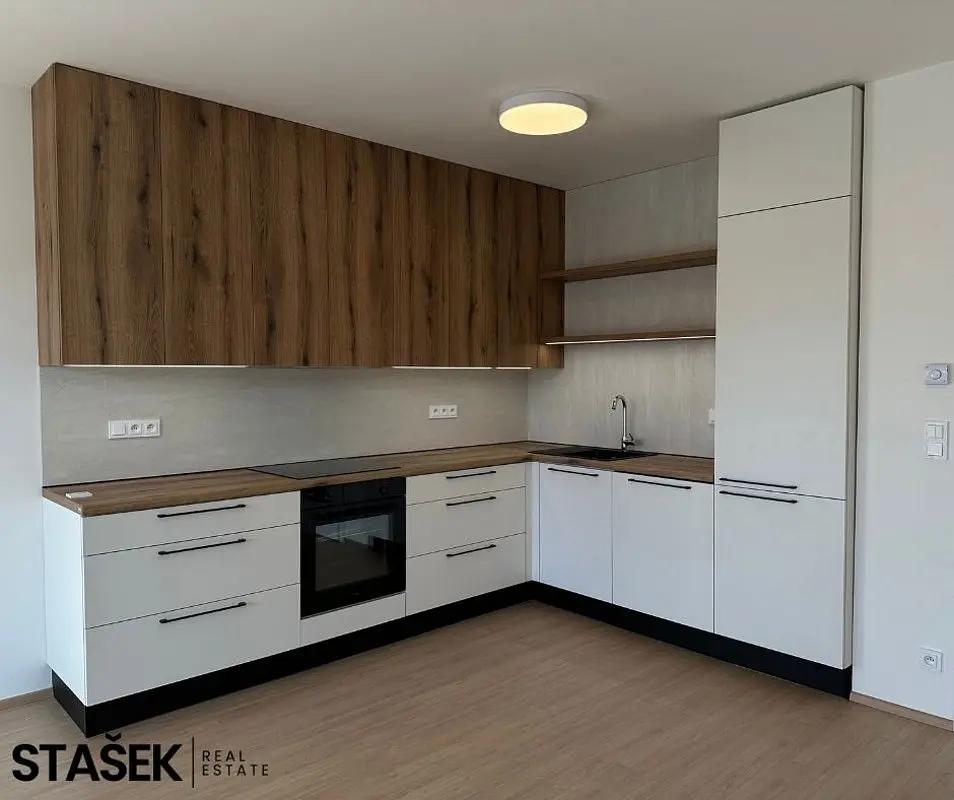 Pronájem bytu 61 m²