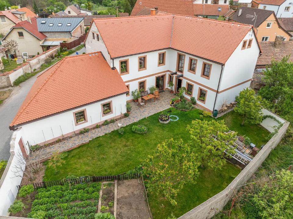 Pronájem domu 382 m²