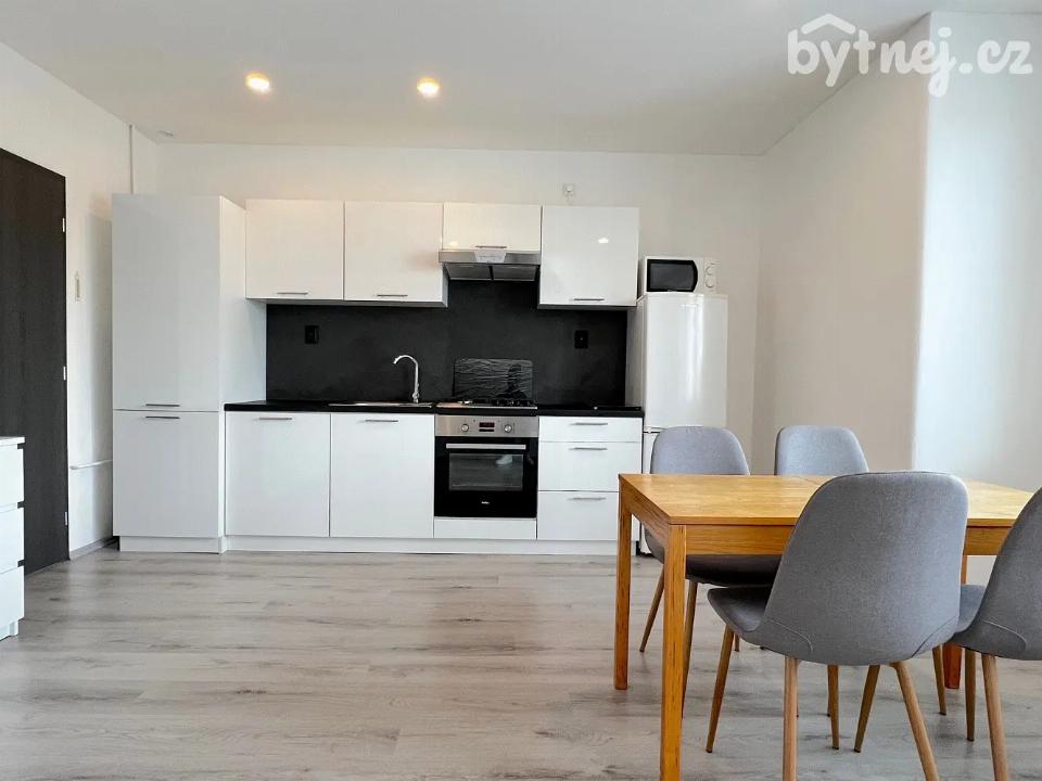 Pronájem bytu 41 m²