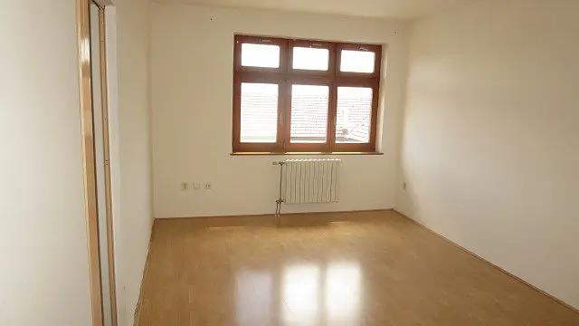 Pronájem bytu 91 m²