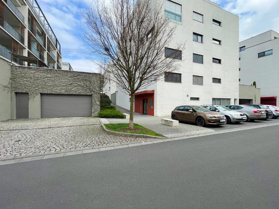 Pronájem bytu 35 m²