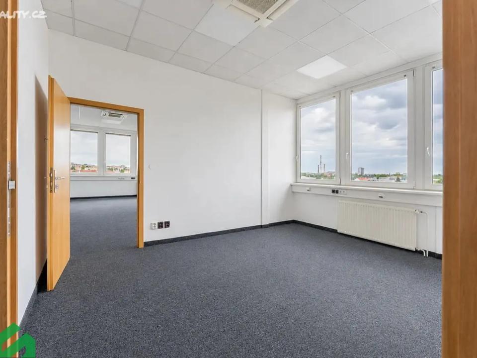 Pronájem komerčního prostoru 18 m²