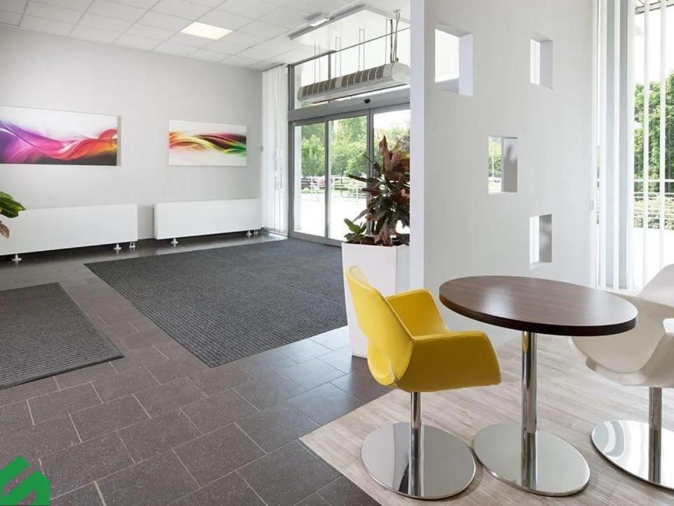Pronájem komerčního prostoru 38 m²