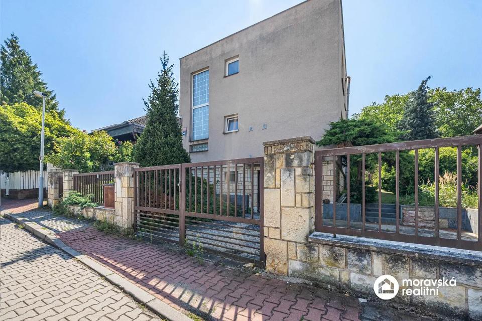 Prodej domu 210 m²