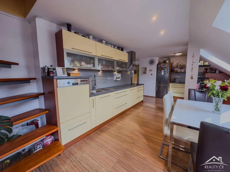 Prodej bytu 145 m²