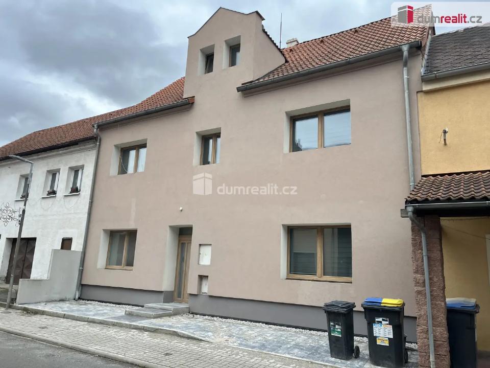 Prodej domu 204 m²