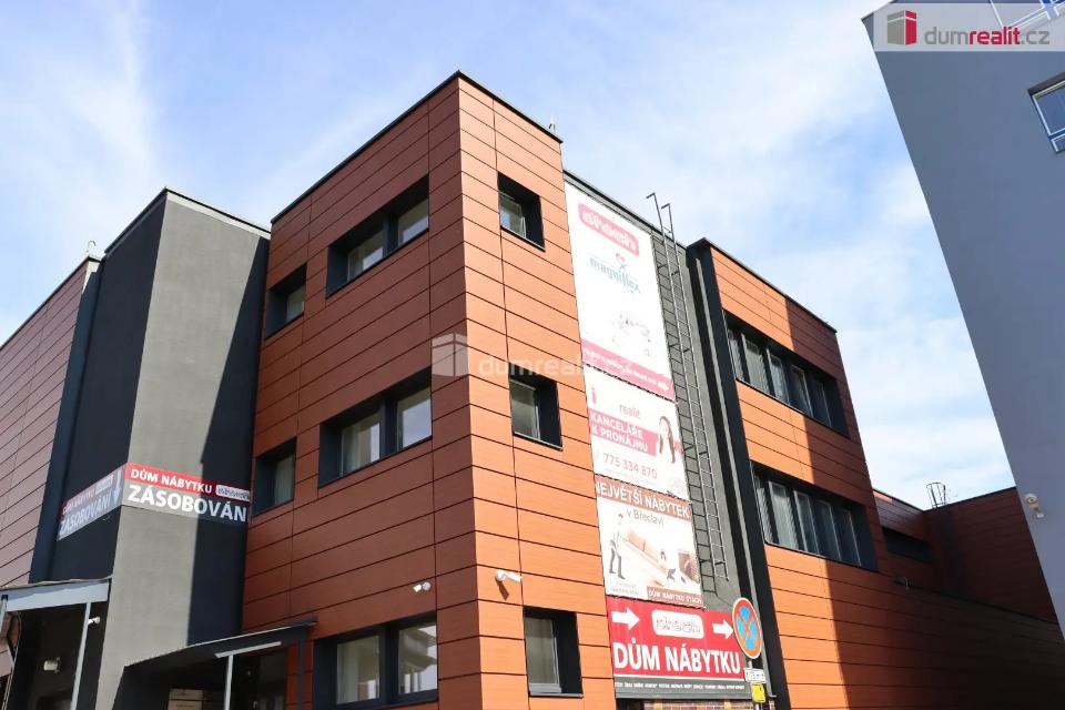 Pronájem komerčního prostoru 38 m²
