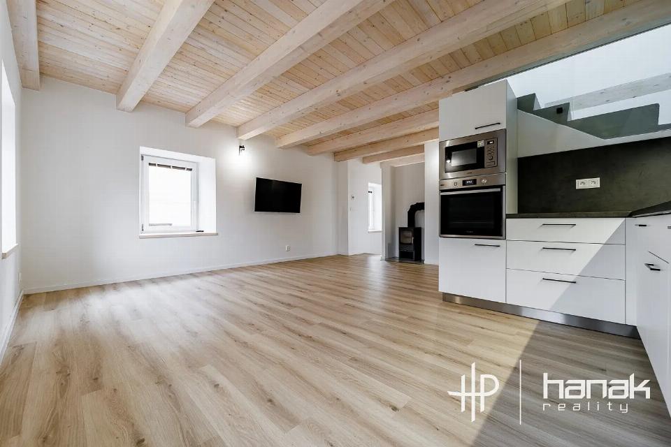 Pronájem bytu 85 m²