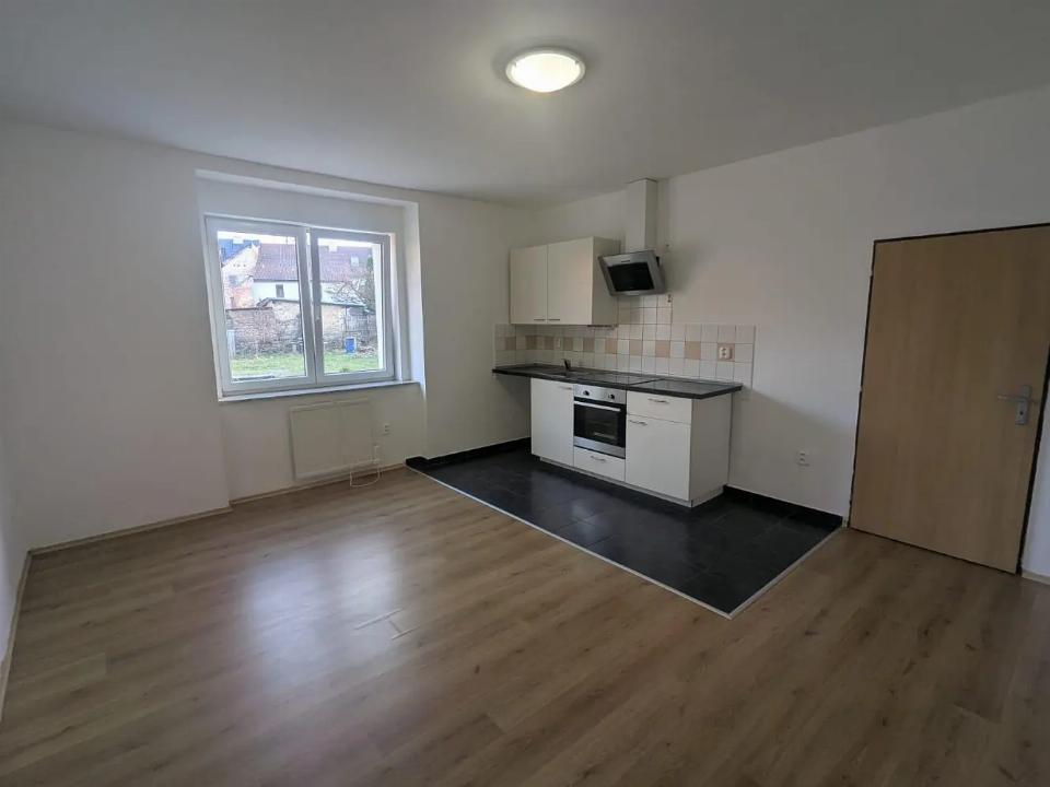 Pronájem bytu 38 m²