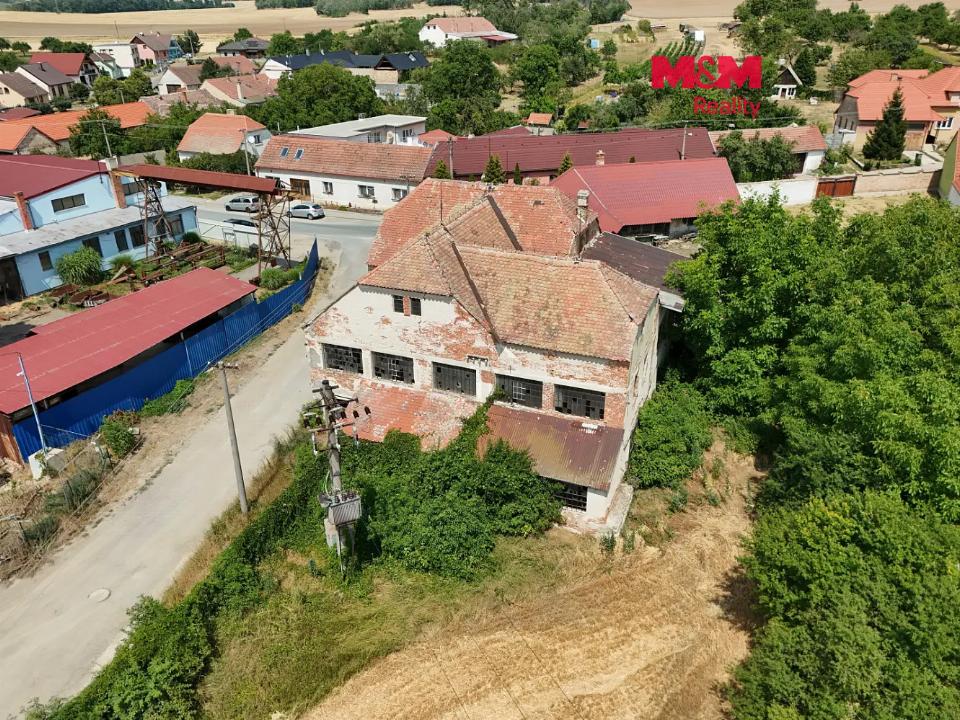 Prodej domu 700 m²