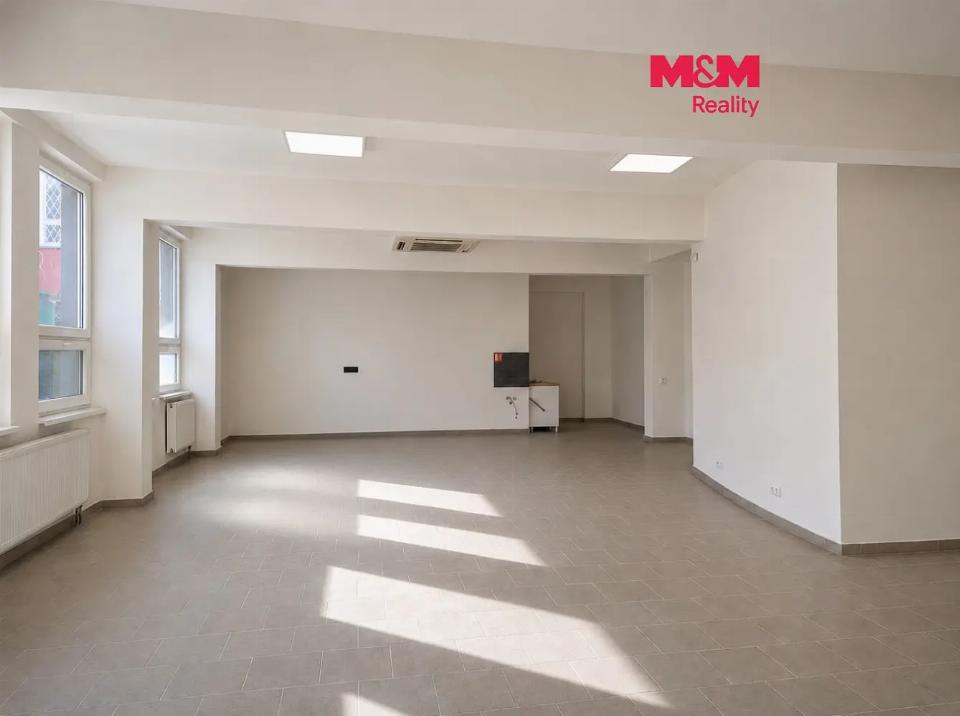 Pronájem komerčního prostoru 66 m²