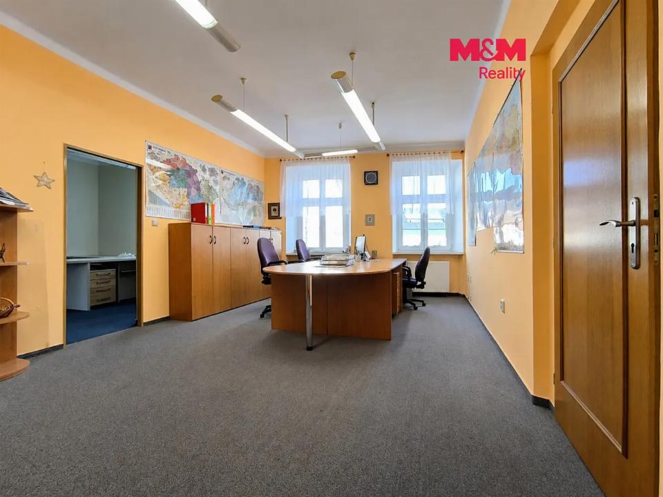 Pronájem komerčního prostoru 85 m²