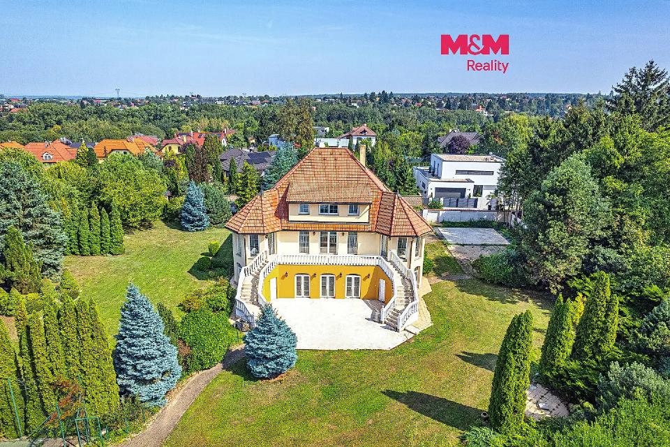 Pronájem domu 395 m²