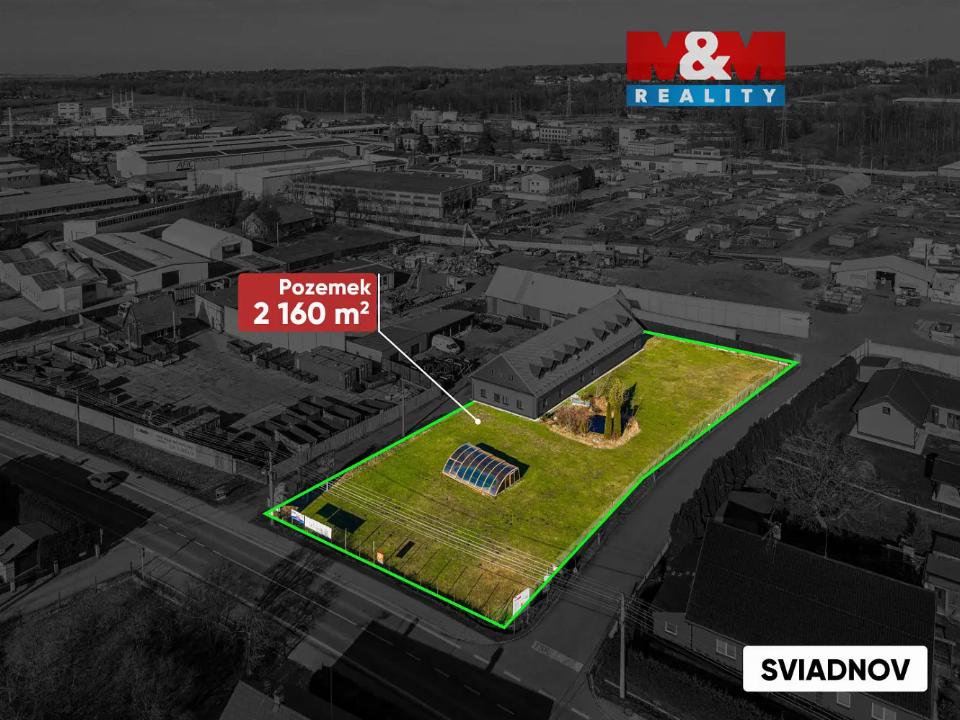 Prodej komerčního prostoru 2160 m²