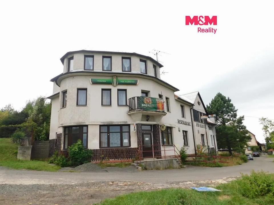 Prodej komerčního prostoru 760 m²