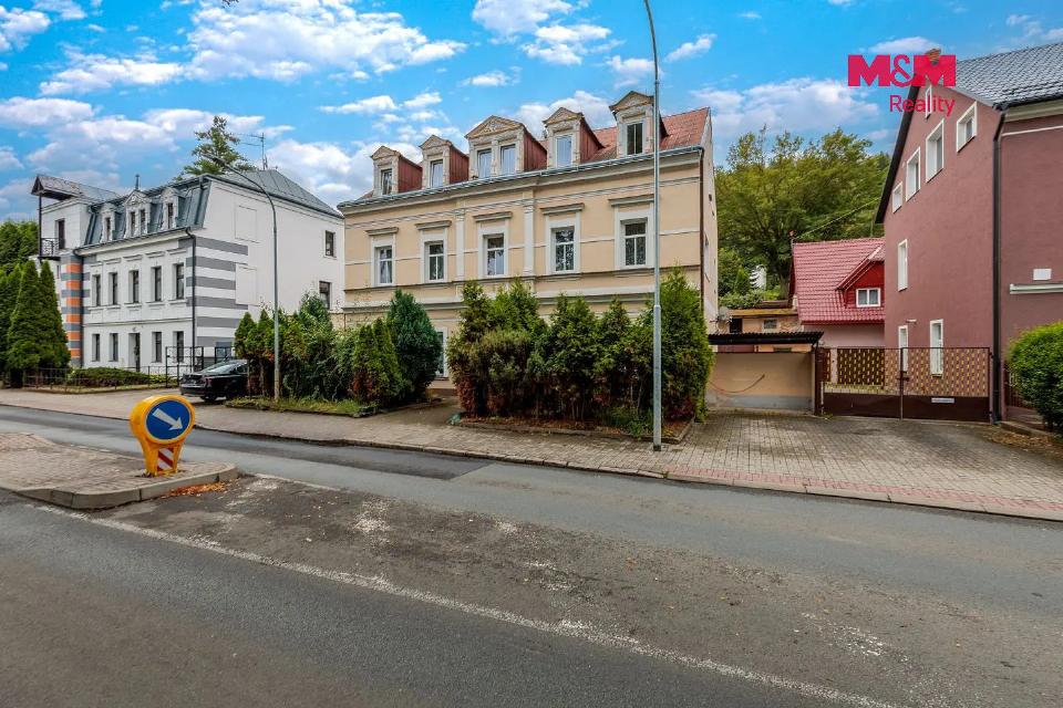 Prodej domu 565 m²