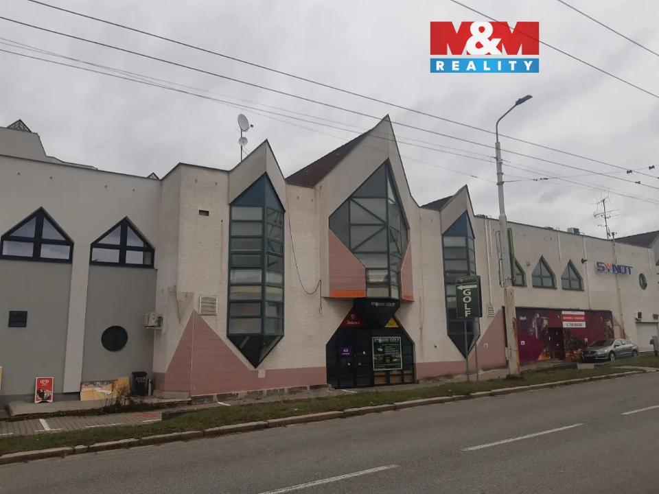 Pronájem komerčního prostoru 1230 m²