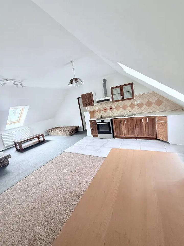 Pronájem bytu 103 m²