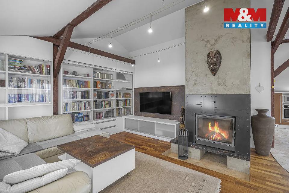 Prodej domu 374 m²