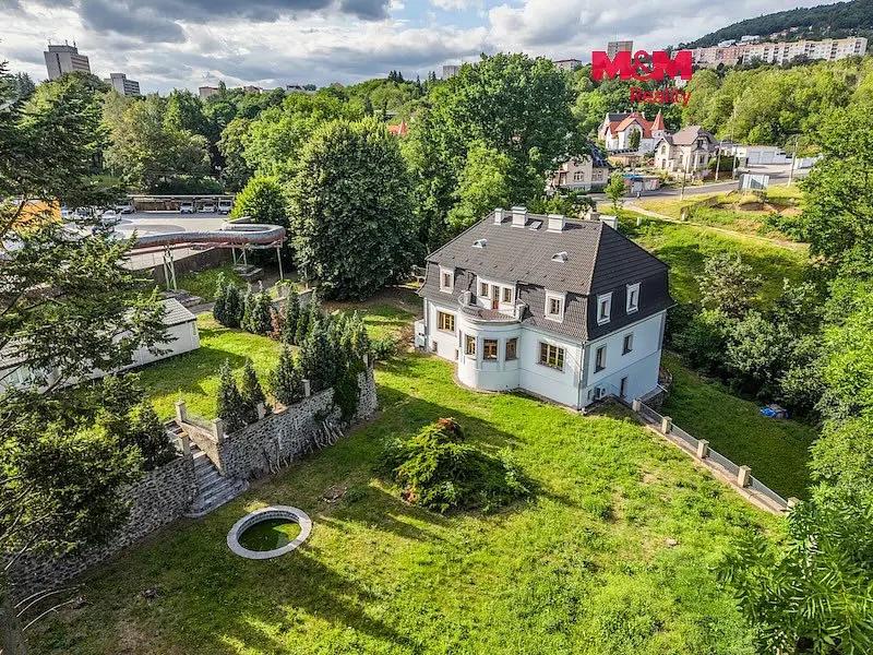 Prodej domu 445 m²