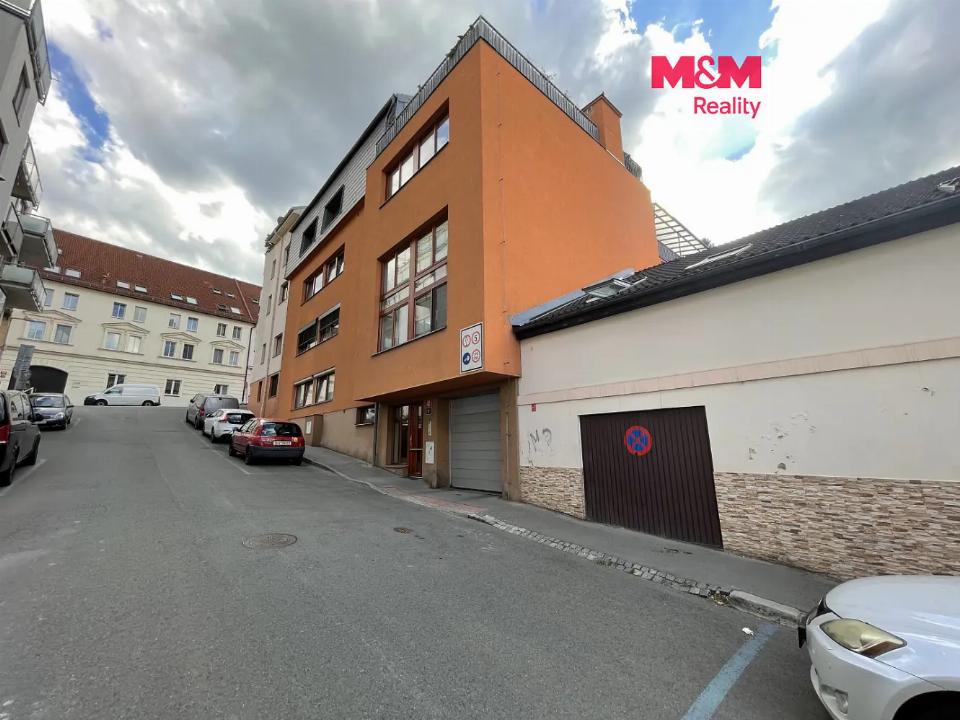 Prodej garáže 11 m²