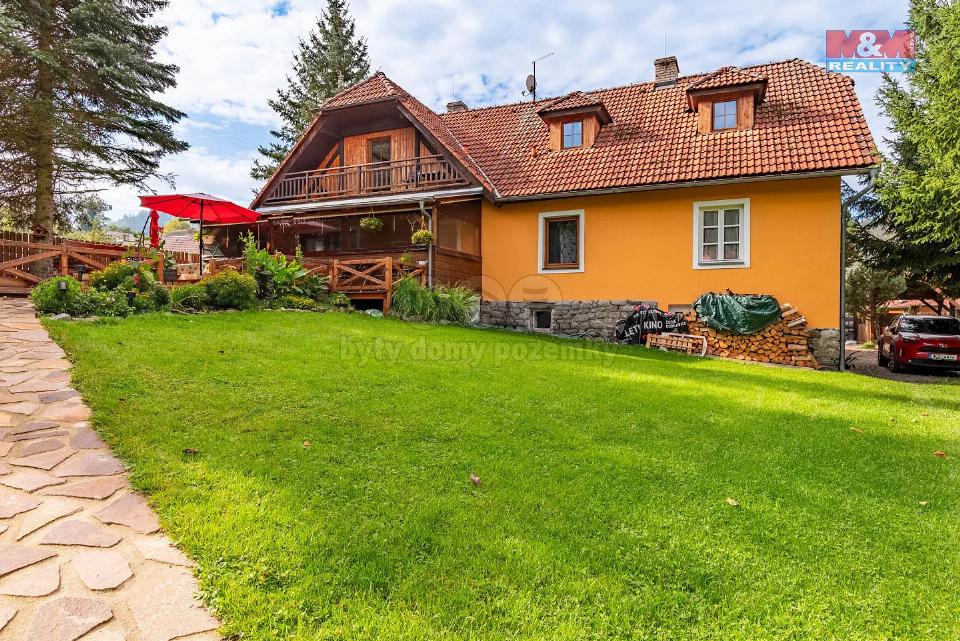 Prodej komerčního prostoru 400 m²