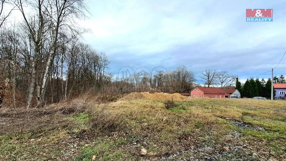 Prodej komerčního prostoru 1859 m²