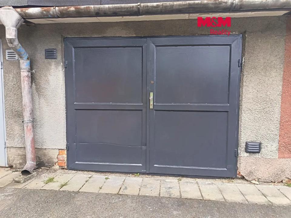 Pronájem garáže 24 m²