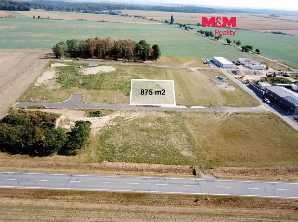 Prodej komerčního prostoru 875 m²