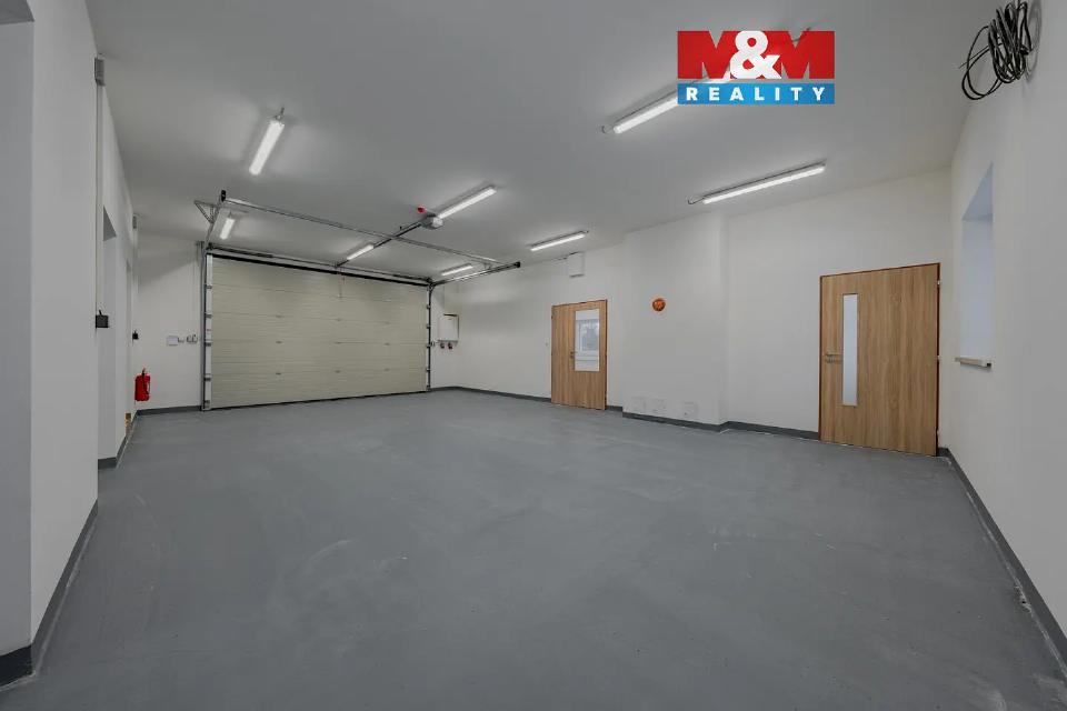 Pronájem komerčního prostoru 129 m²