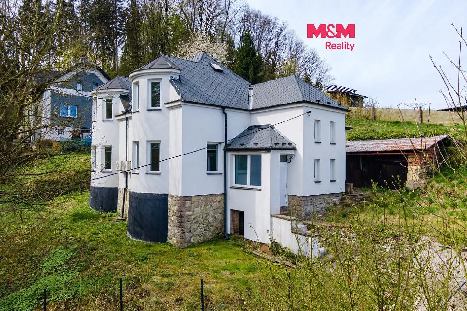 Prodej domu 198 m²