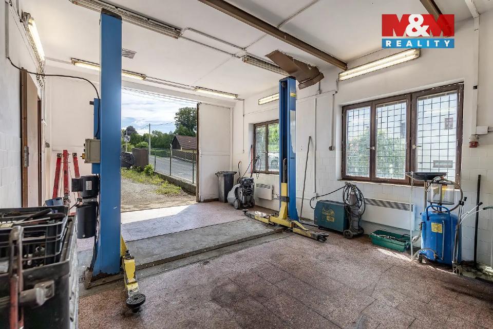 Prodej komerčního prostoru 92 m²