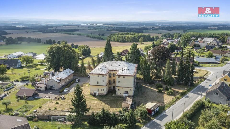 Prodej domu 1476 m²