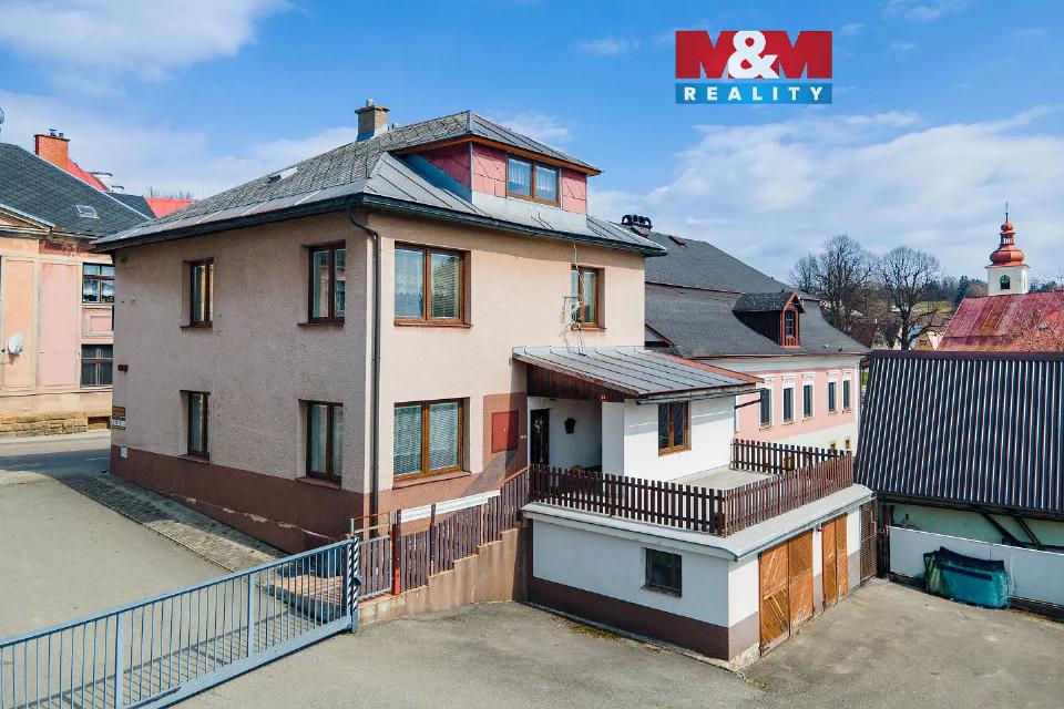 Prodej domu 1152 m²