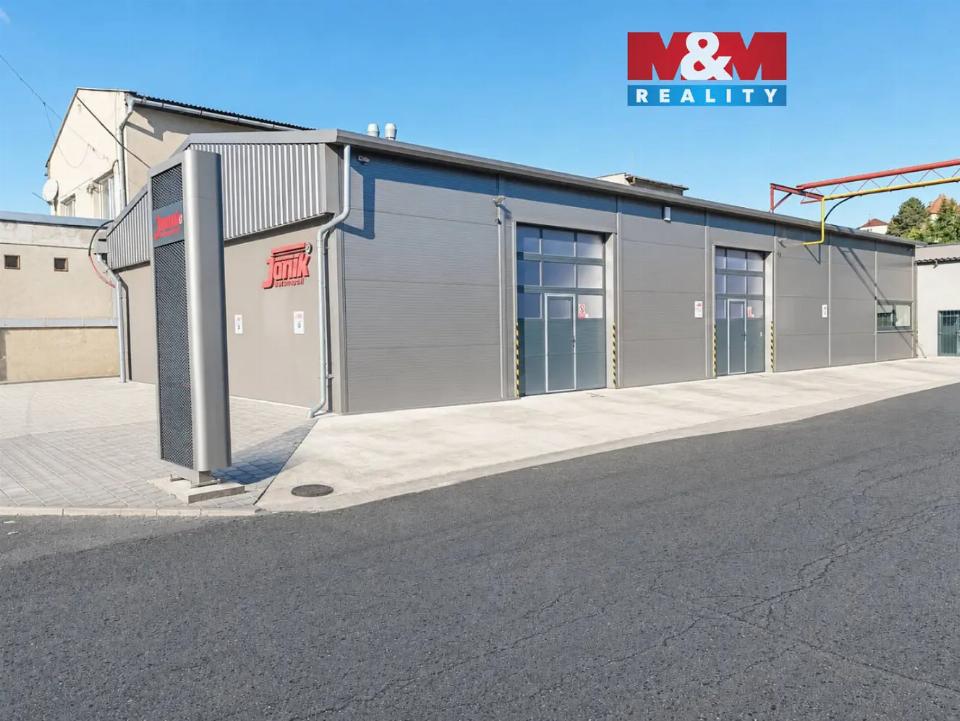 Pronájem komerčního prostoru 288 m²
