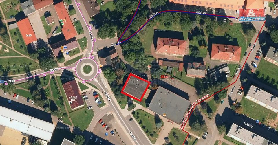 Prodej komerčního prostoru 810 m²