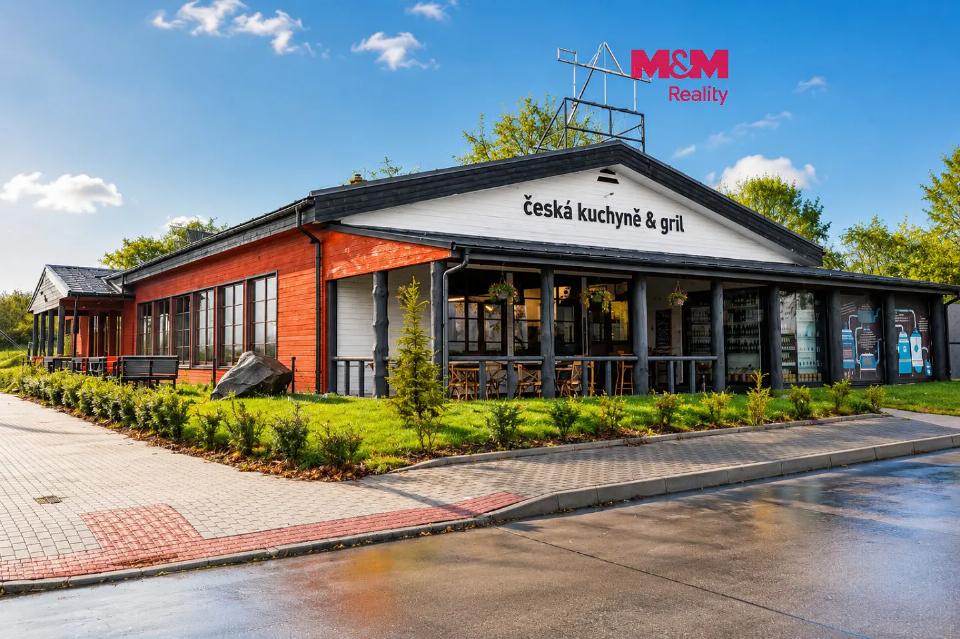 Prodej komerčního prostoru 600 m²