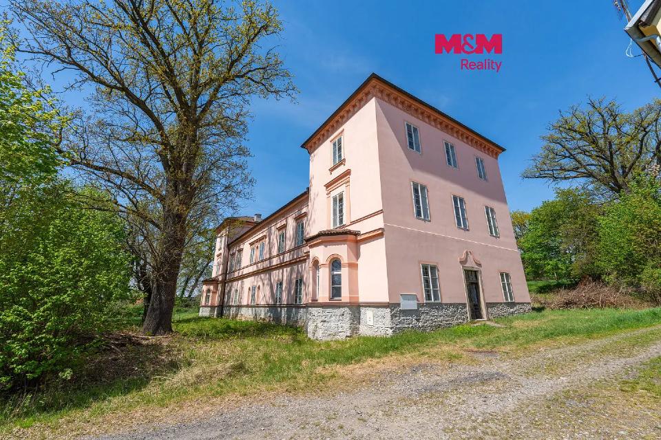Prodej garáže 963 m²