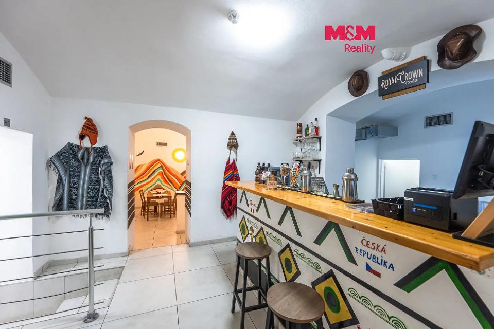 Pronájem komerčního prostoru 200 m²